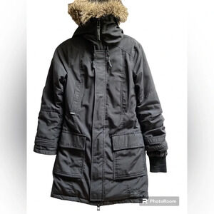 Aritzia TNA Bancroft Black Long Parka with removable faux fur hoodie Sz S
